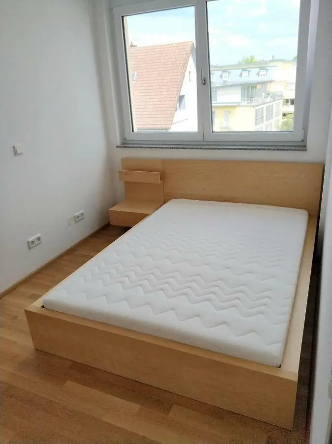 Zeppelin Apartment Erlangen 0*,